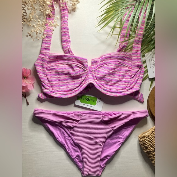 L*SPACE Bikini Set - Picture 8 of 15